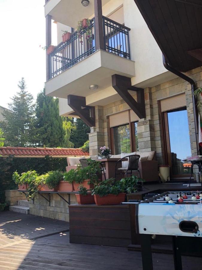 צ'רנומורץ Breeze Guest House מראה חיצוני תמונה