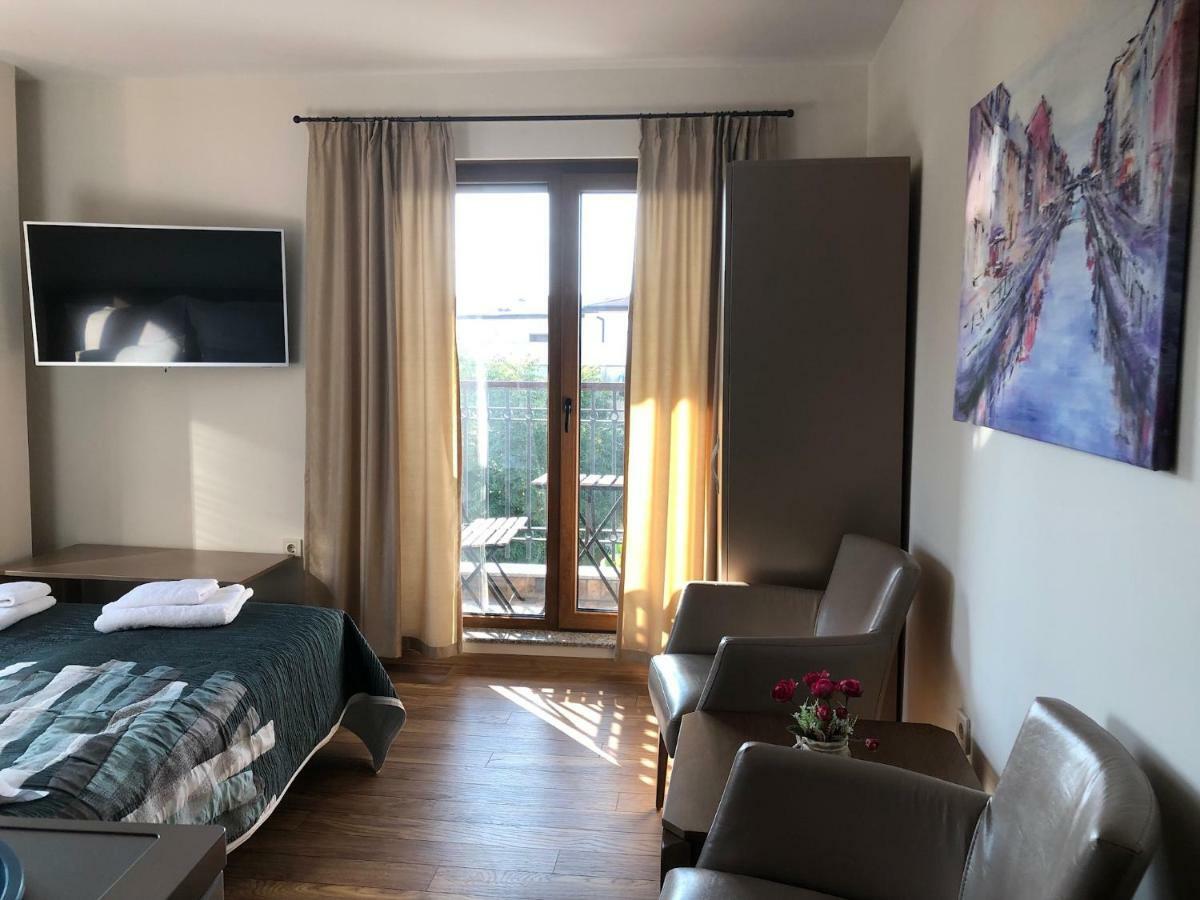 צ'רנומורץ Breeze Guest House מראה חיצוני תמונה
