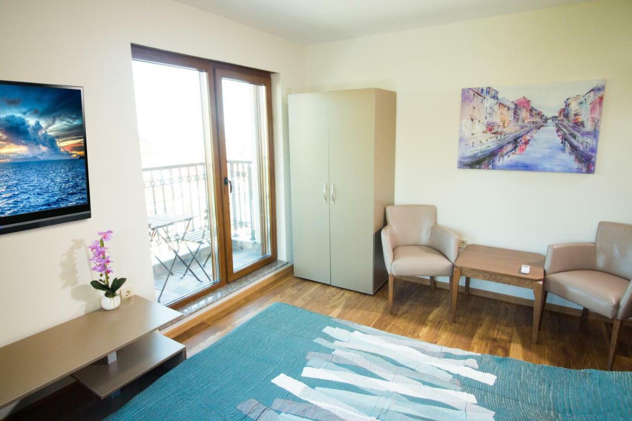 צ'רנומורץ Breeze Guest House מראה חיצוני תמונה